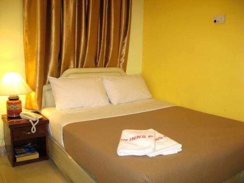 サン インズ ホテル ディーマインド 2 セリ ケンバンガン スリ・カンバンガン エクステリア 写真